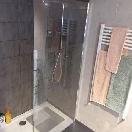 Appartement Cosy Avec Jardin Vaux-Sur-Seine Buitenkant foto