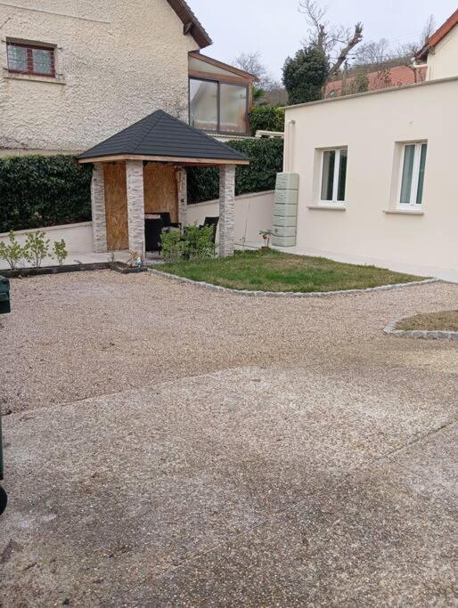 Appartement Cosy Avec Jardin Vaux-Sur-Seine Buitenkant foto